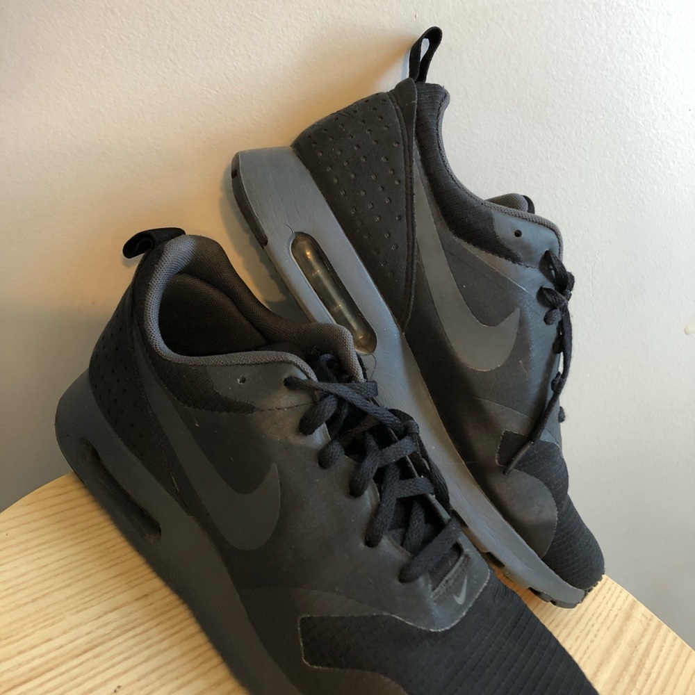 nike suede air max theas
